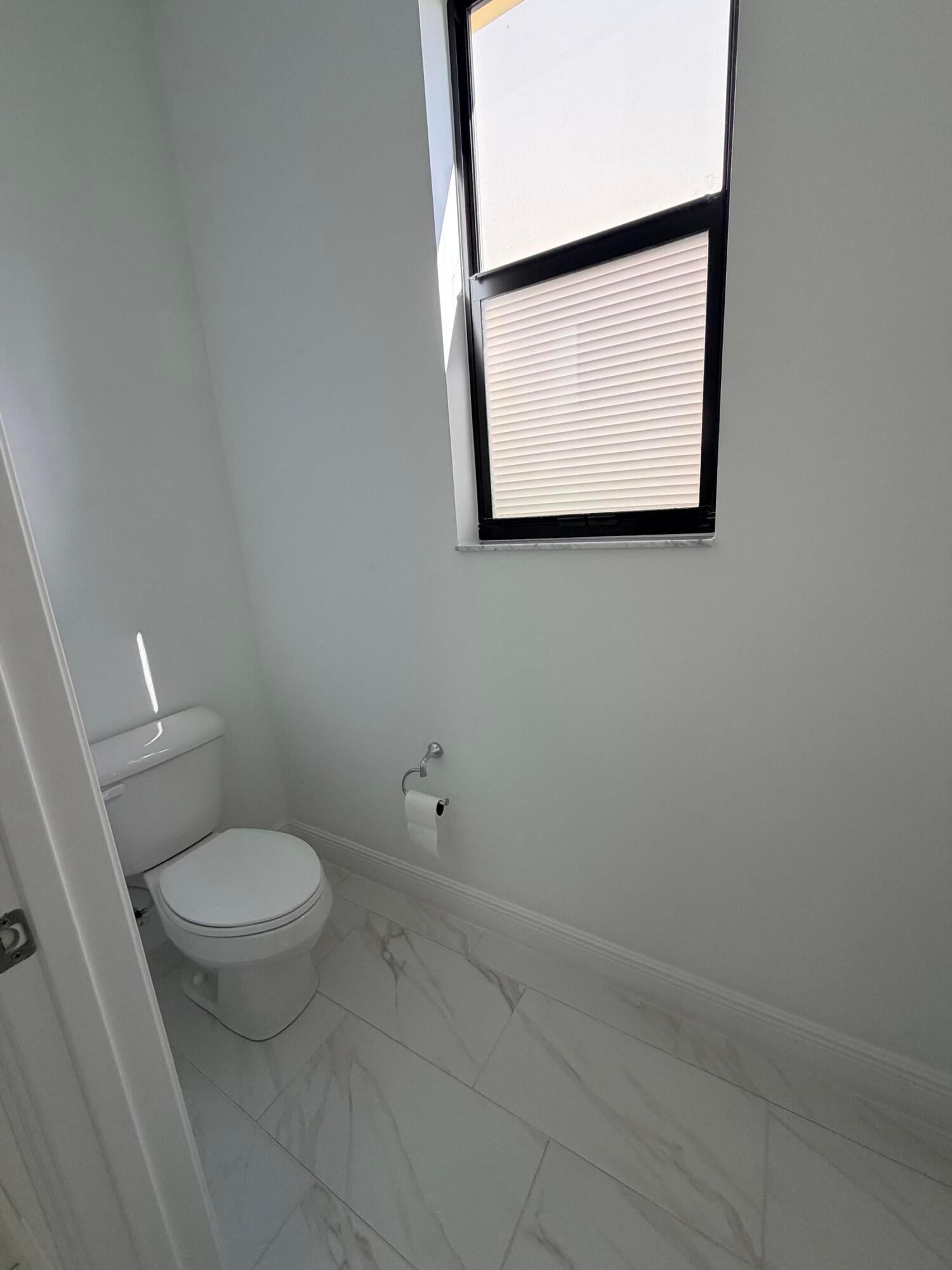  Residence photo 8