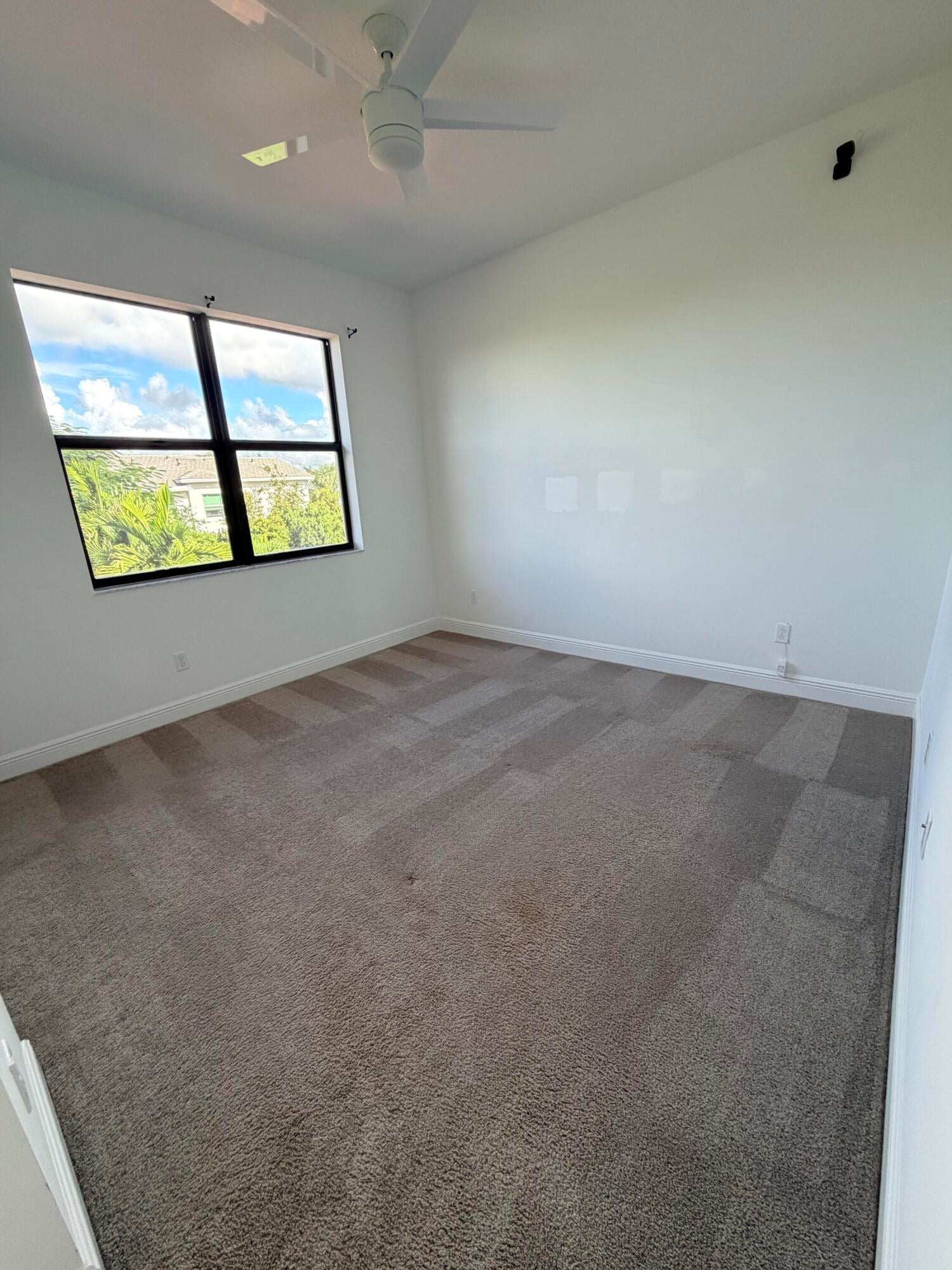 Residence photo 17