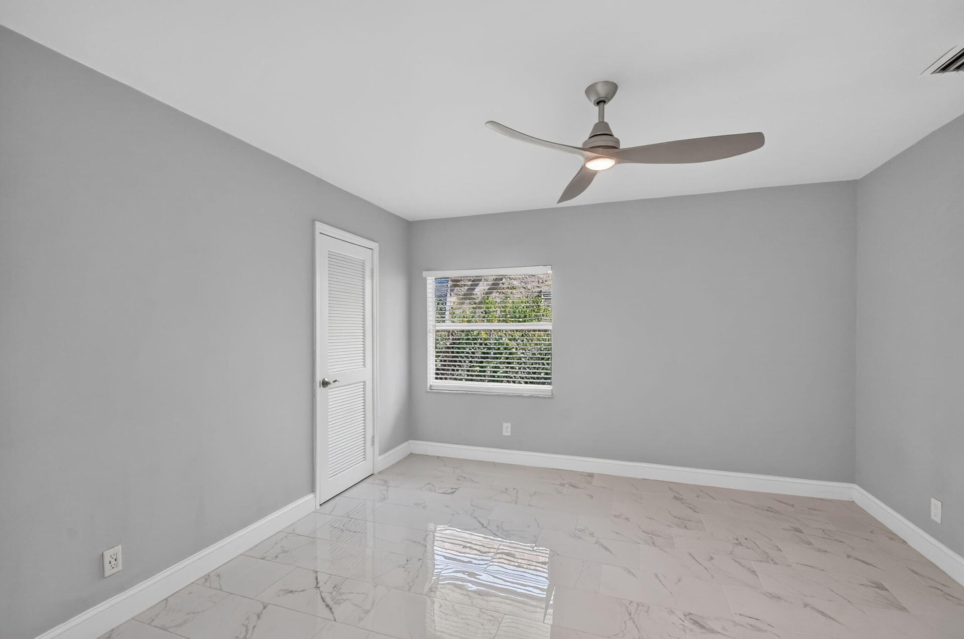 West Palm Beach Residence photo 10