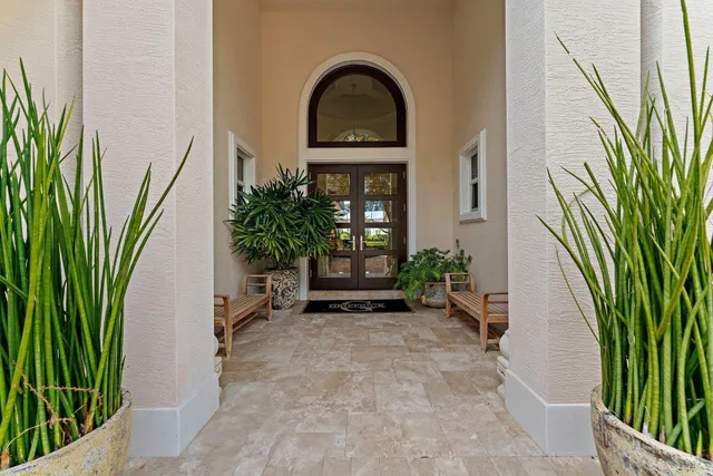 Residence photo 4