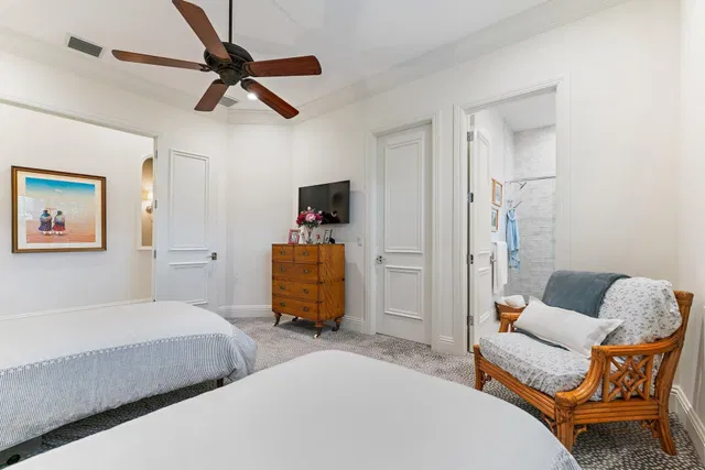 Residence photo 51