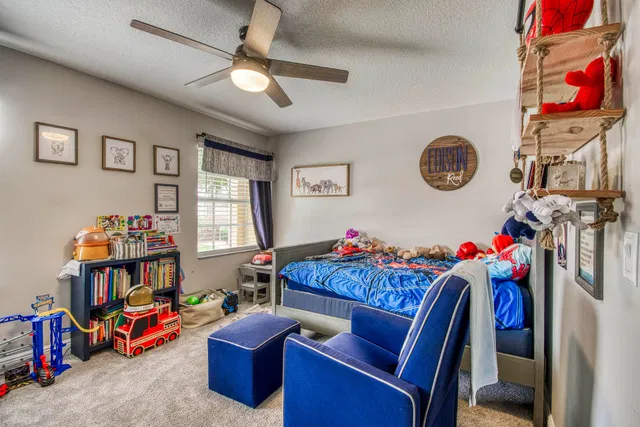 Residence photo 24