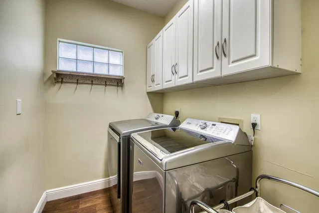 Residence photo 26