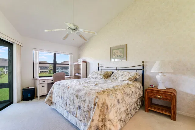  Unit 203 photo 9