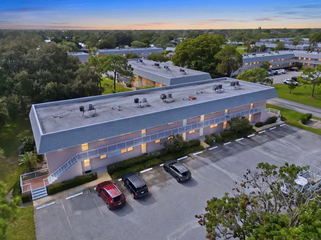  Unit 19-189 photo 30