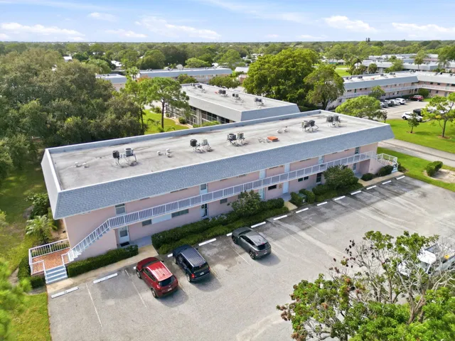 Unit 19-189 photo 31