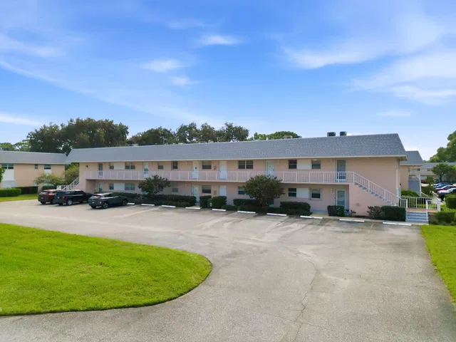  Unit 19-189 photo 32
