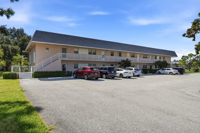  Unit 19-189 photo 57