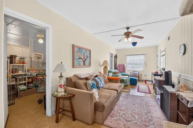 Palm Trail Delray Beach Residence photo 9