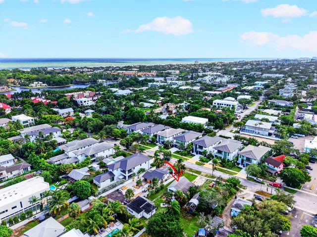 Palm Trail Delray Beach Residence photo 41