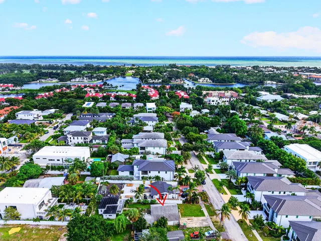 Palm Trail Delray Beach Residence photo 42