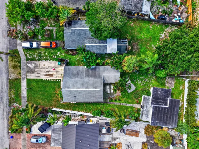 Palm Trail Delray Beach Residence photo 46
