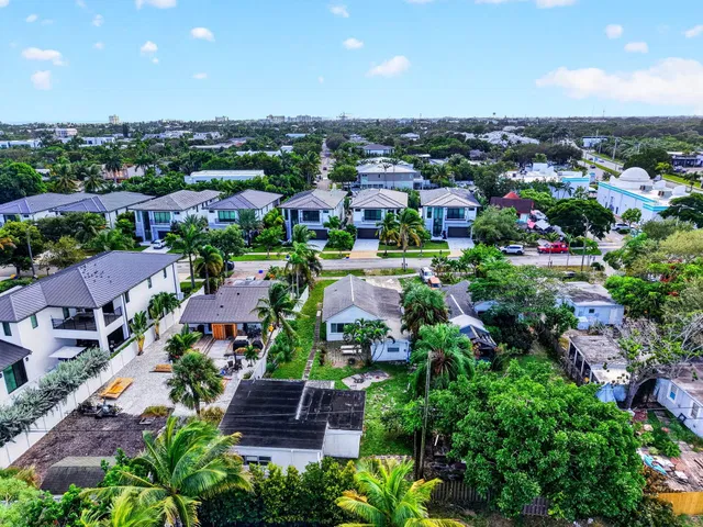 Palm Trail Delray Beach Residence photo 47