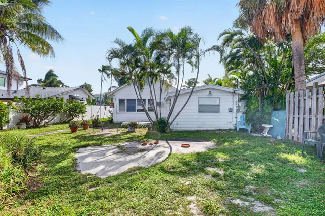 Palm Trail Delray Beach Residence photo 48