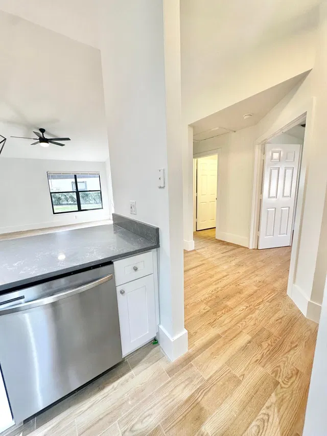 Residence photo 11