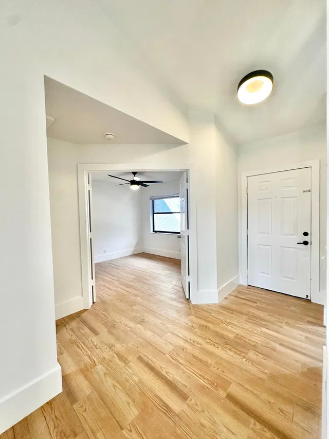 Residence photo 12
