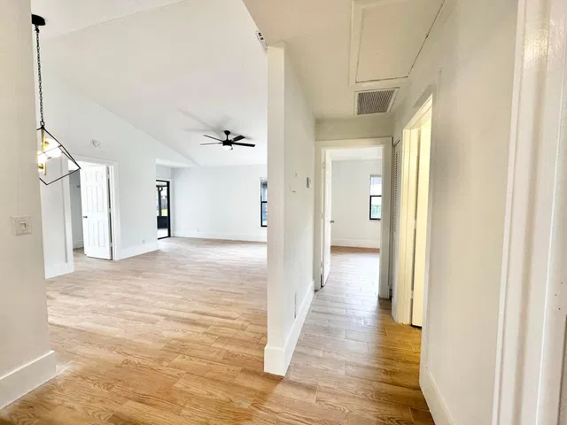 Residence photo 14
