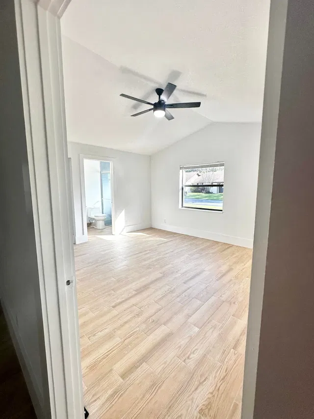 Residence photo 15