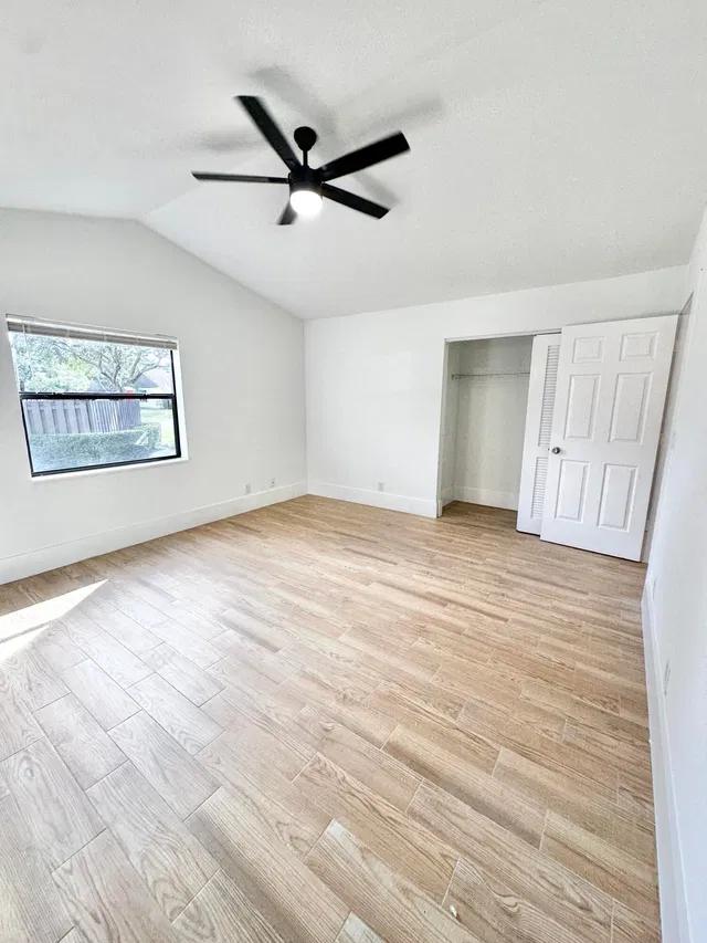 Residence photo 24