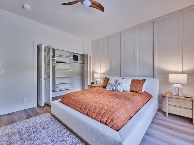  Residence photo 76