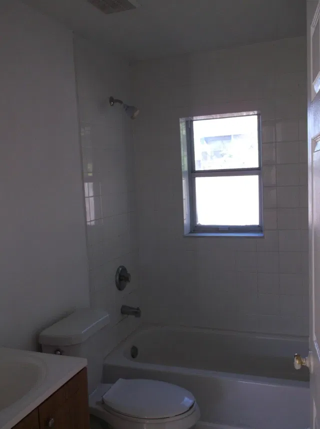  Residence photo 6