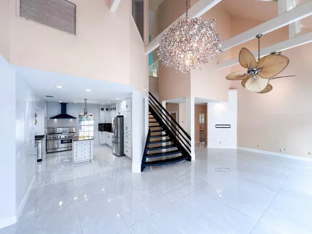 Residence photo 6