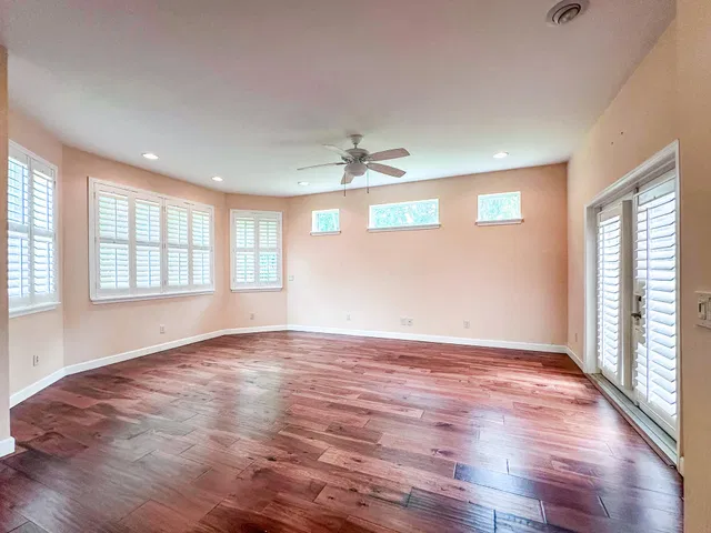 Residence photo 14