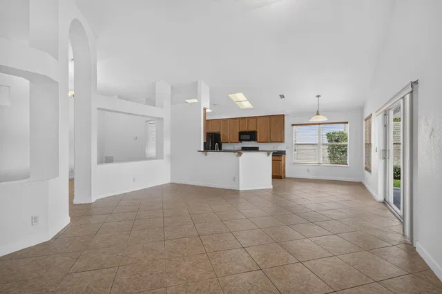  Residence photo 22