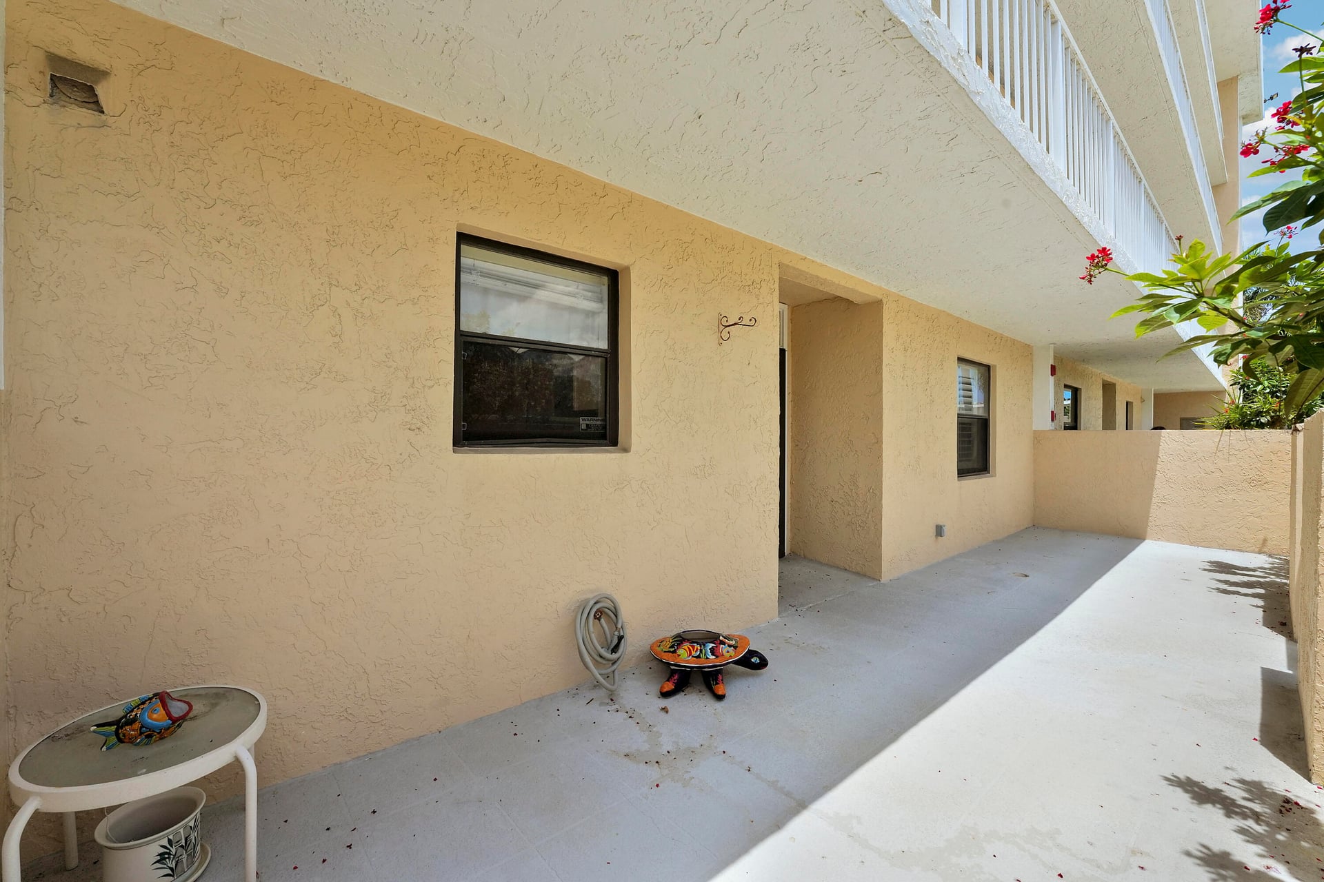  Unit 105J photo 5