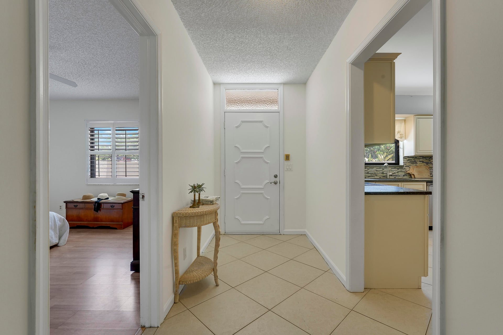  Unit 105J photo 6