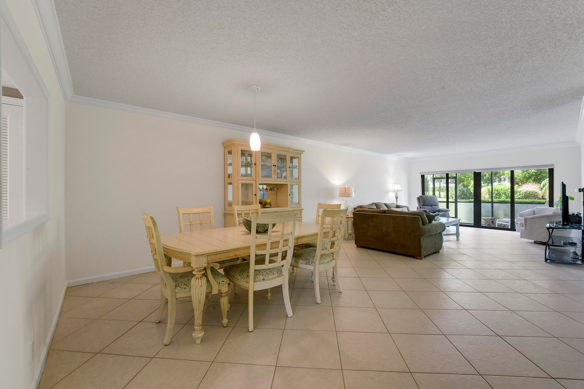  Unit 105J photo 12