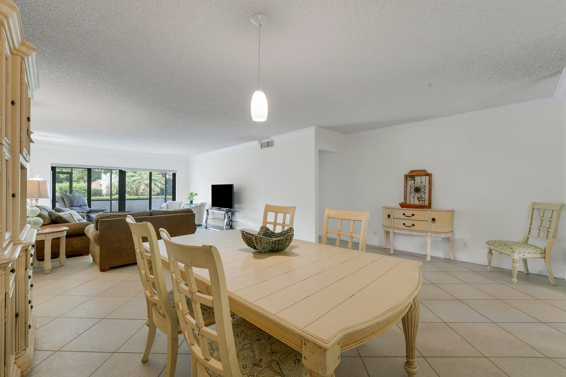  Unit 105J photo 14