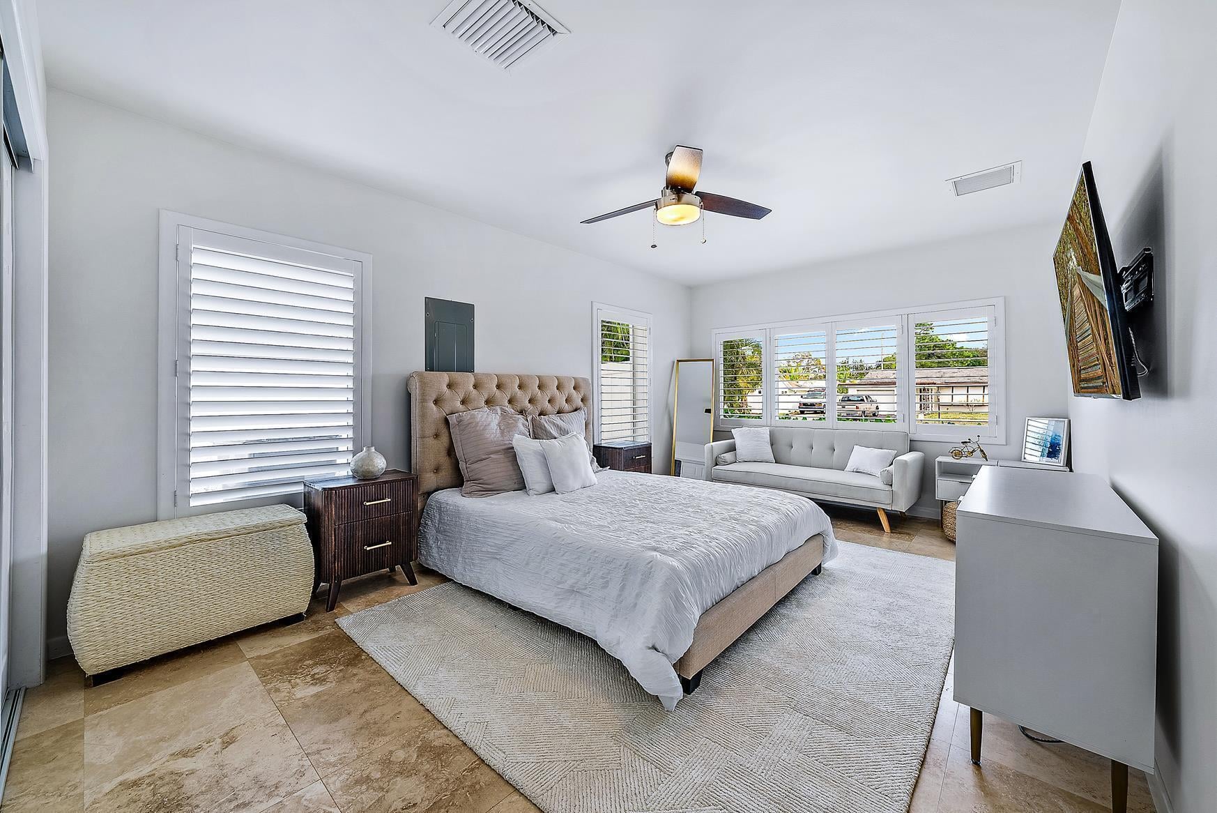  Residence photo 15