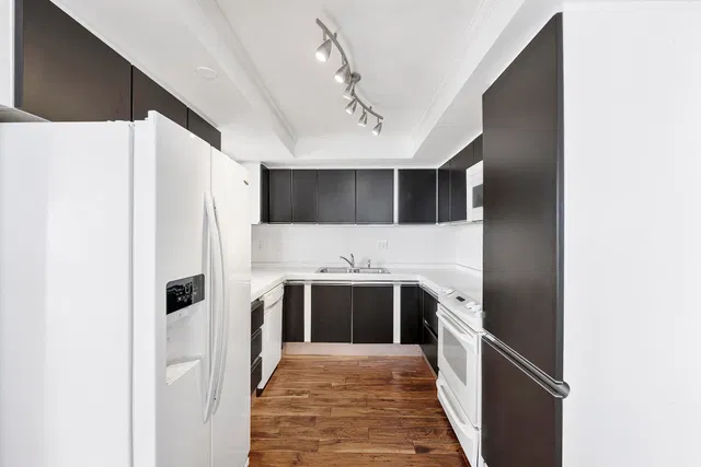  Unit 1143 photo 22