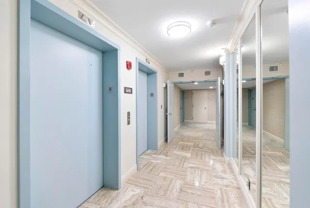  Unit 1143 photo 58
