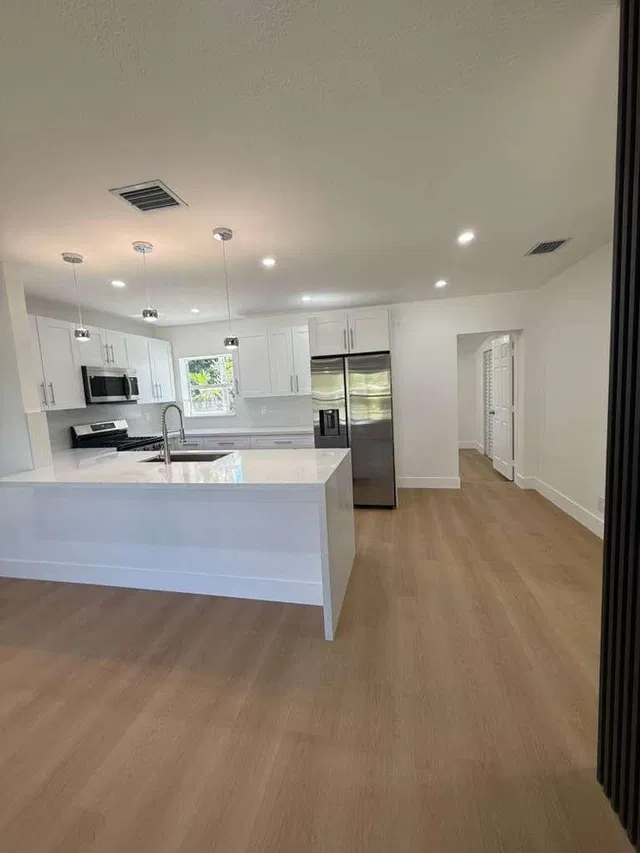  Residence photo 5