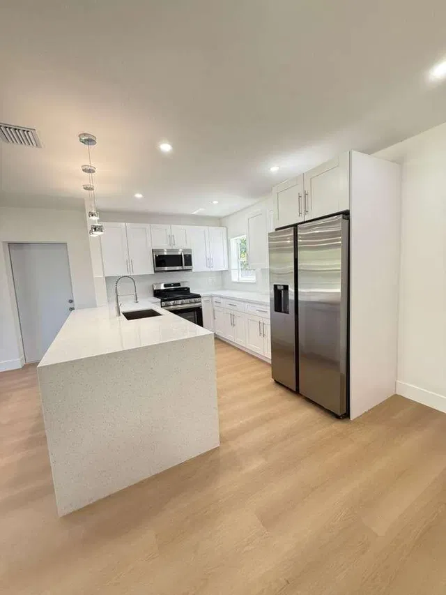  Residence photo 12