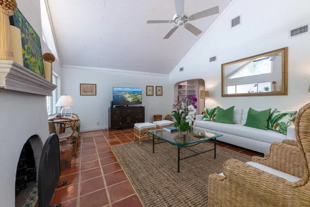 North End Palm Beach Residence photo 16