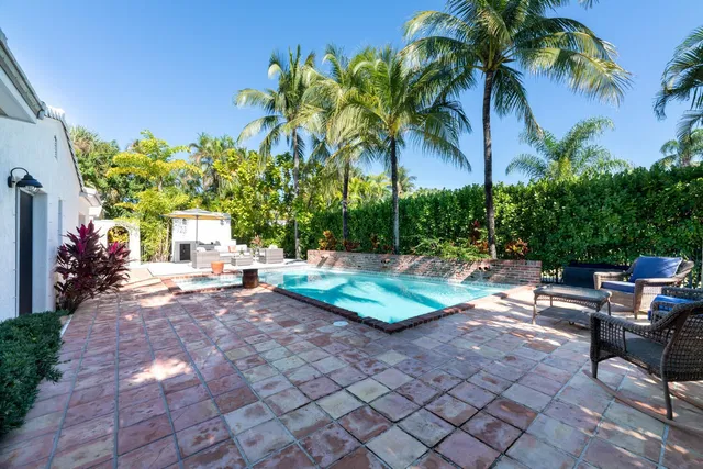 North End Palm Beach Residence photo 25