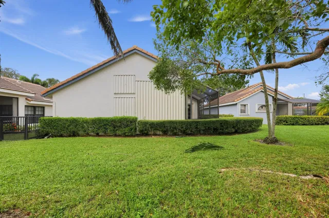  Residence photo 5