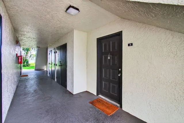  Unit 15 photo 12