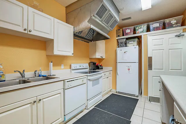  Residence photo 55