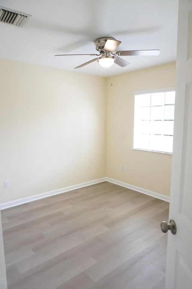  Residence photo 11