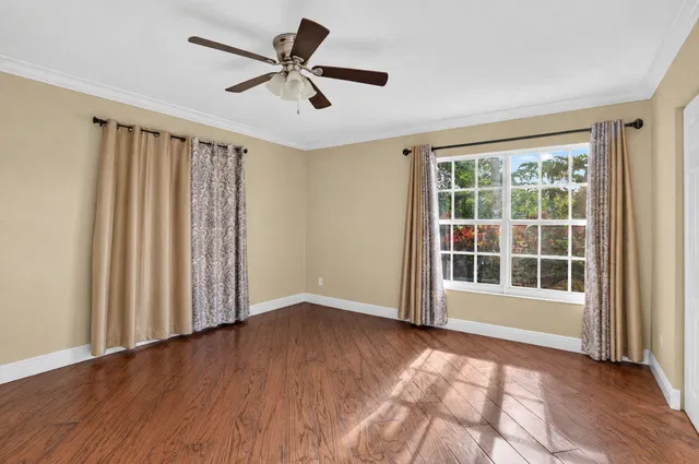  Residence photo 14