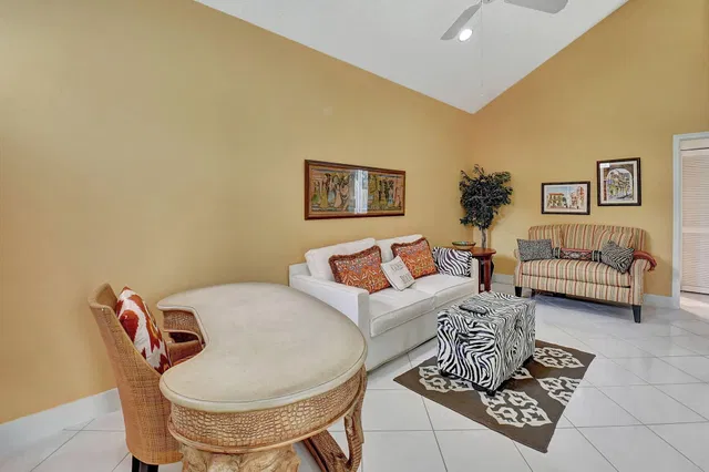  Residence photo 21