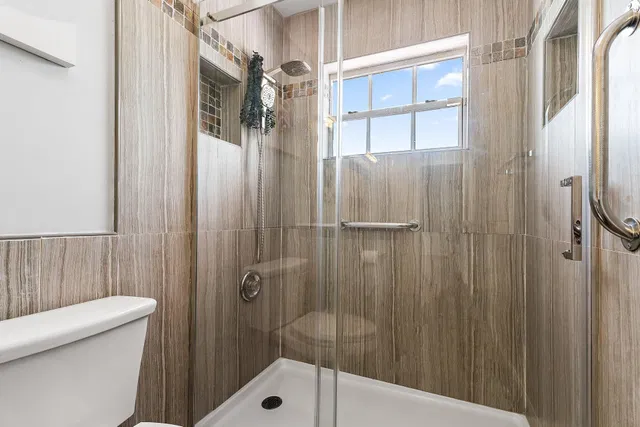  Residence photo 26