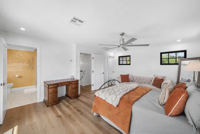  Residence photo 32