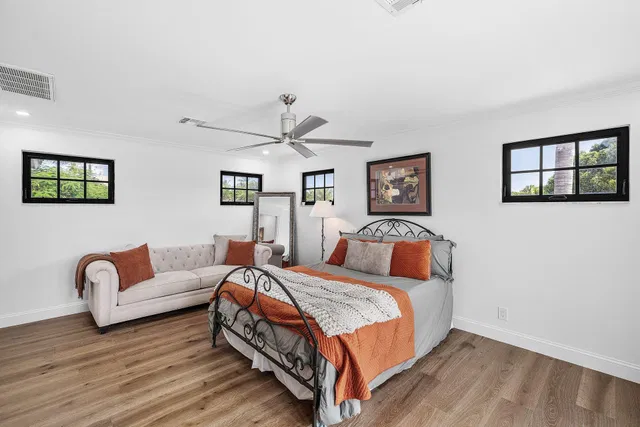  Residence photo 33