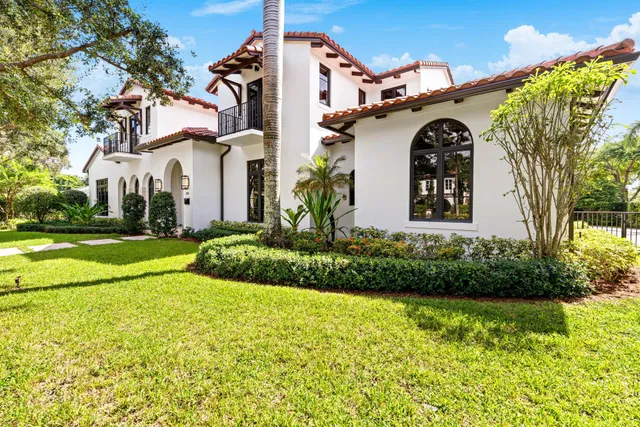  Residence photo 4