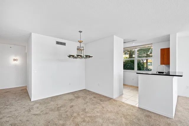 Casa Loma Boynton Unit Unit 401 photo 4